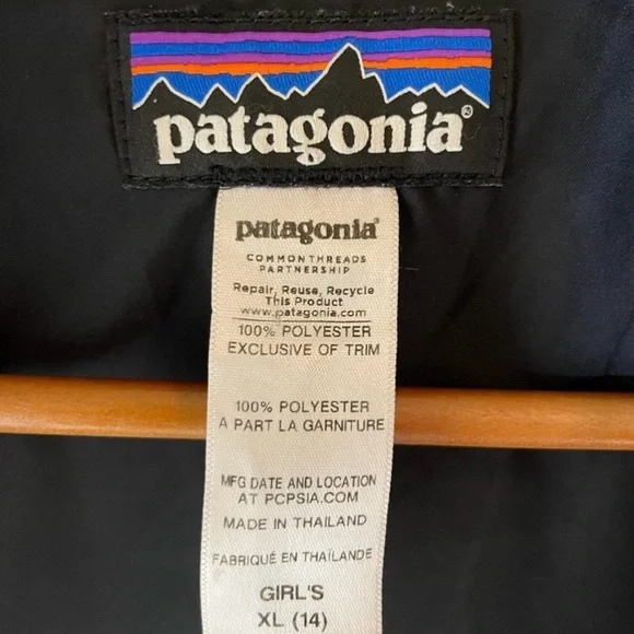 Patagonia Pelage Faux Fur Jacket Girls XL 14 Black Shawl Collar Cozy - Picture 7 of 9